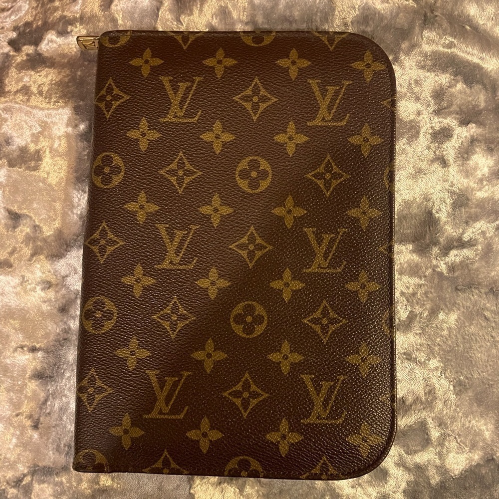 1988 LV MONO MALETIER ZIPPY AGENDA. 9x6